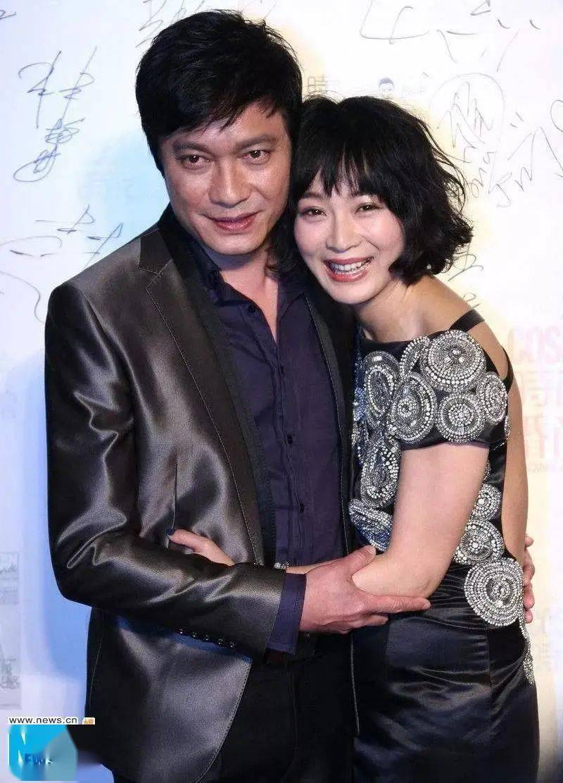 张少华只有干女儿苏岩她的儿子从来没看望过她自从张少华住院把她赶出