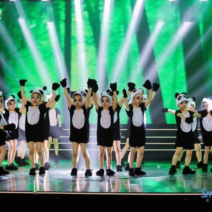 【小兰花】2023绍兴市少儿艺术嘉年华电视晚会播出预告_周志丽_日和