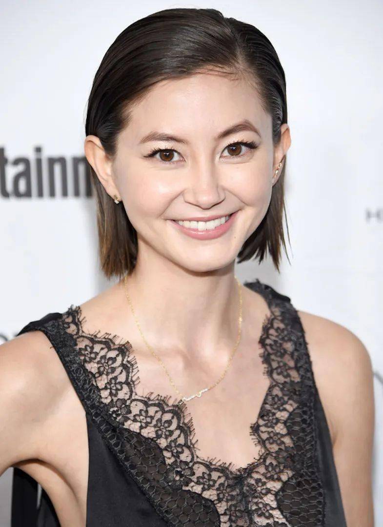 日裔混血美国女演员透露,她月收入只有27美元!_kimiko_glenn_工作