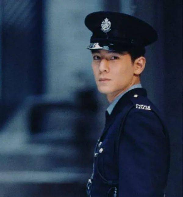 吴彦祖,你这身材48岁?收手吧阿祖!_肌肉_网友_状态