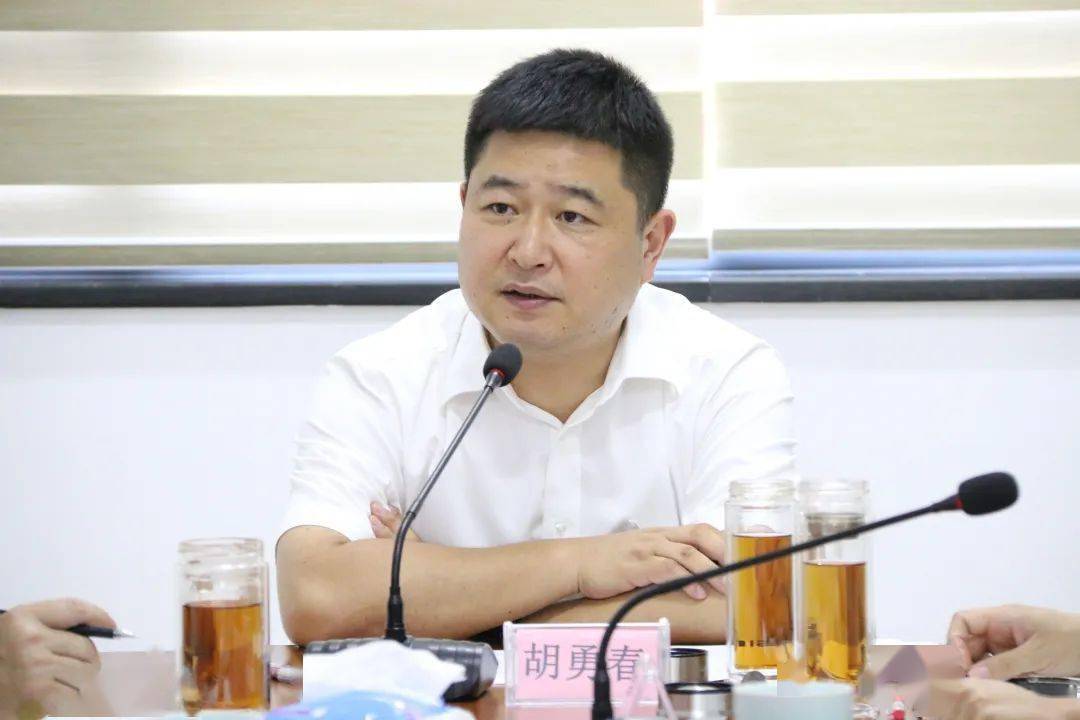 胡勇春在调研方岩风景名胜区建设工作时强调 保护与开发并重 文化与