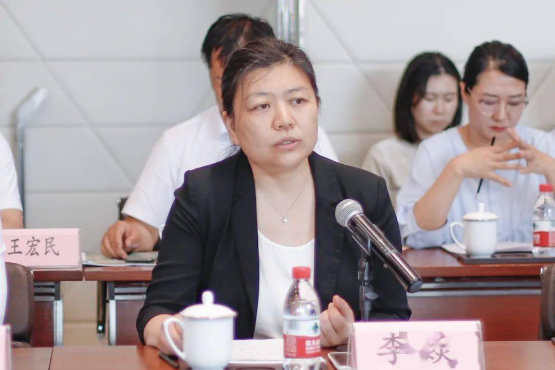 "北服·格雷"校企科技成果转化对接会在大兴经济开发区举办