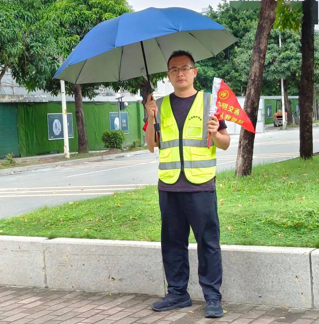 谢坤轩爸爸钟诚爸爸周语薇爸爸莗广成妈妈五1班陈浩铭妈妈陈梦阳爸爸