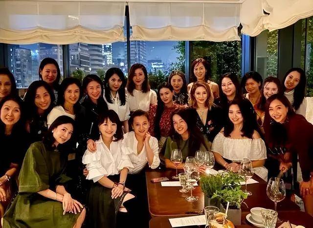 港澳贵妇聚会为何不见郭晶晶?