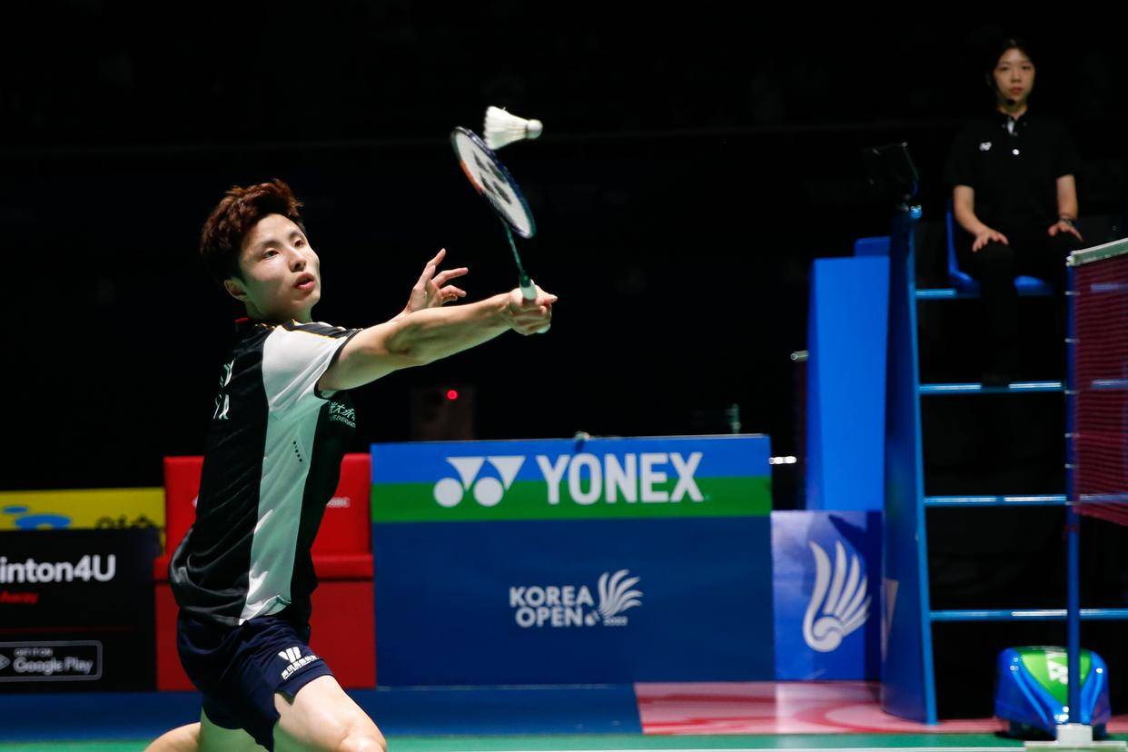 羽毛球——韩国公开赛:石宇奇无缘男单半决赛_安东森_比赛_王益亮