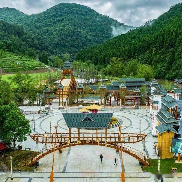 避暑康养蔚然成风苏马荡景区加紧建设谋道镇被命名为全省旅游名镇朝阳