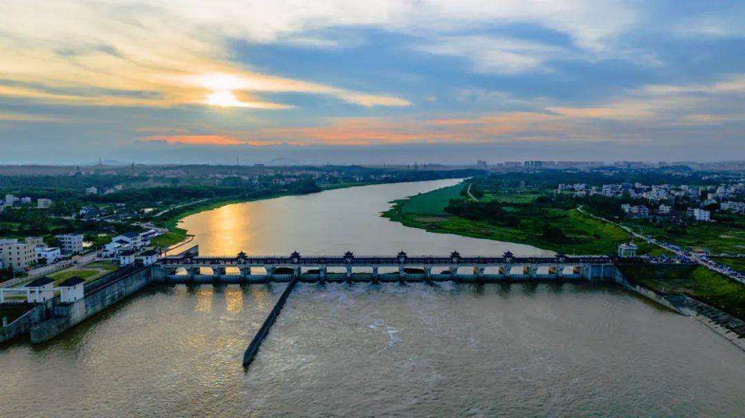 茂名化州"新晋"网红街,美景吸引无数人打卡_工程_高岭_拦河闸