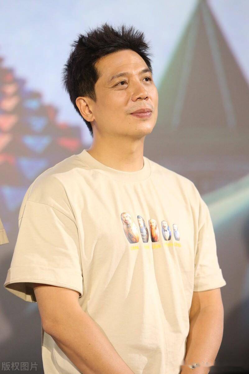 主创现身电影《超能一家人》昆明路演,现场学说昆明话_麻花_宋阳_几位