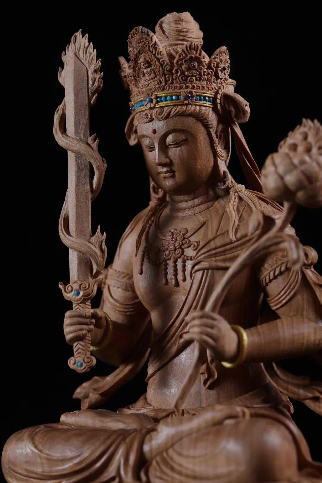 【巨匠严选】印度老山檀·虚空藏菩萨造像_雕塑_文化_领域