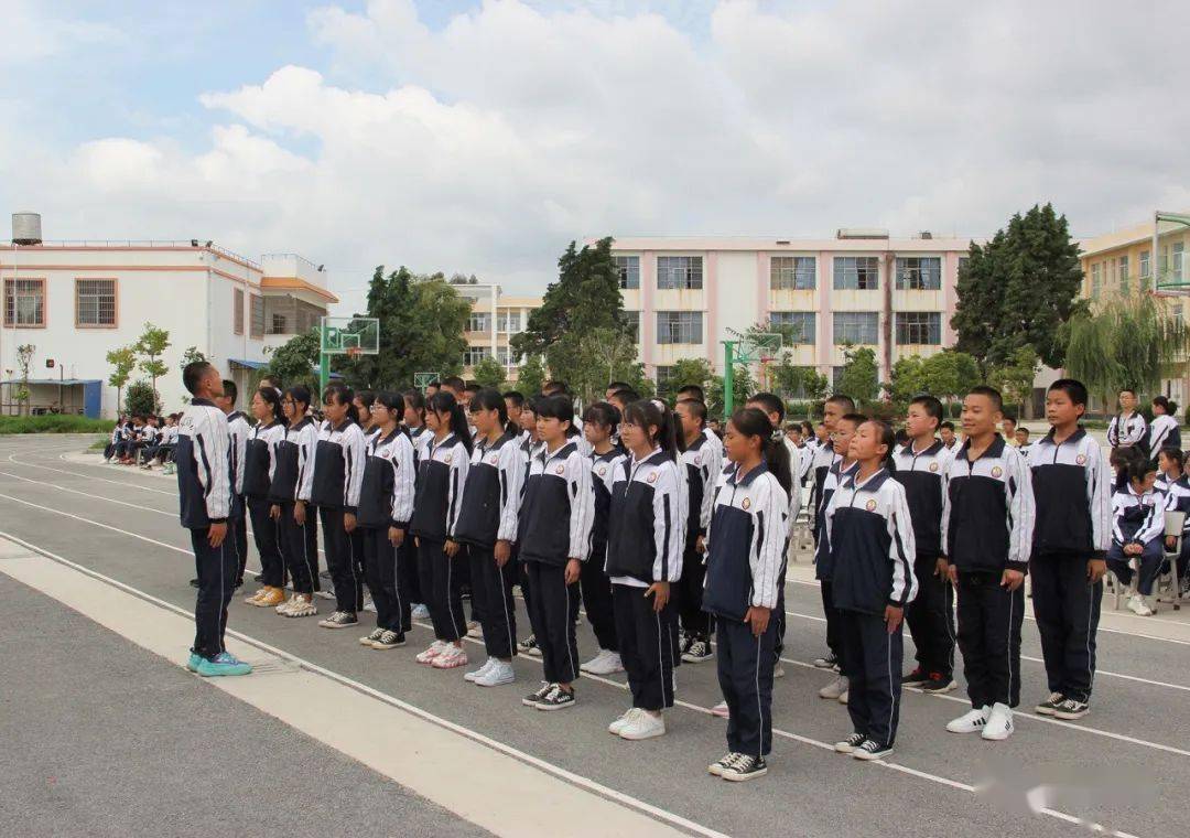 【教育风采】祥城镇三中:园丁一堂秀,桃李满园春_办学_发展_教学区