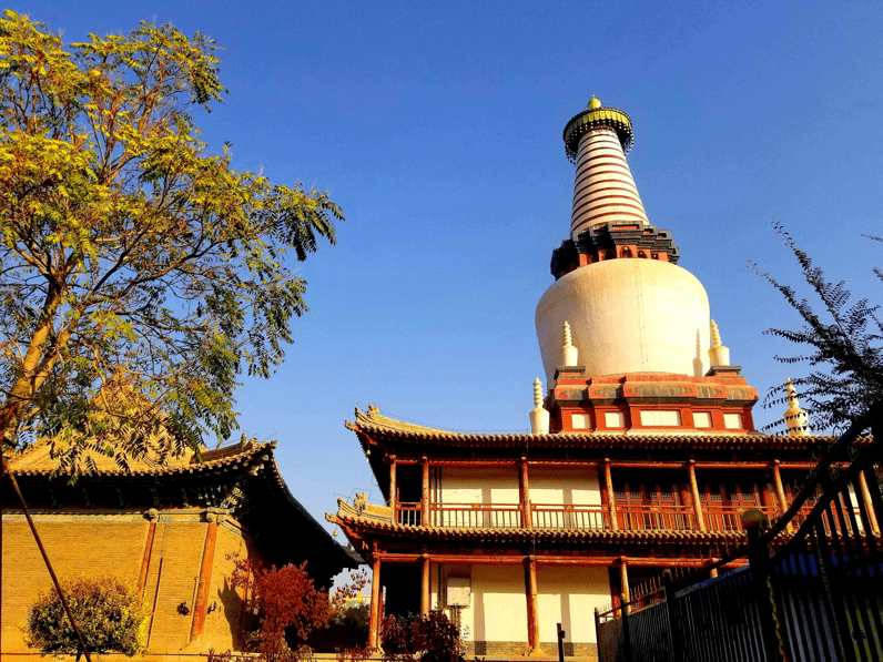 张掖大佛寺土塔赏析