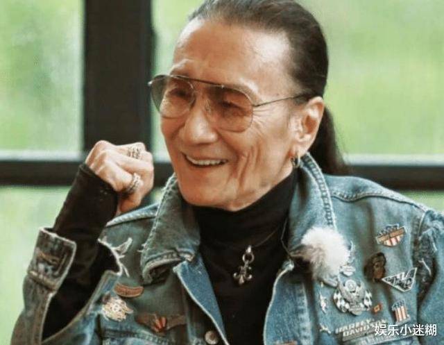 香港媒体透露谢贤病重,进重症监护室,谢霆锋匆匆返回香港_张柏芝_儿子