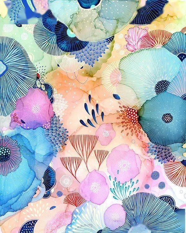 成为全职的插画师后yellena james就开始了这些千变万化生物形态作品