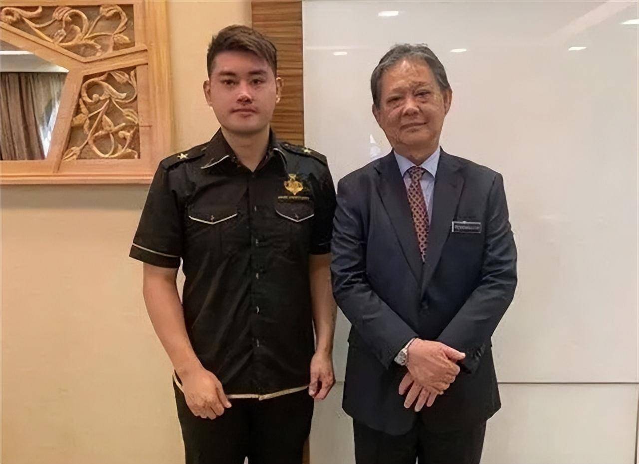 圈的江湖新贵:与崩牙驹称兄道弟,携八麻袋钞票潜逃_廖顺喜_传销_云尊