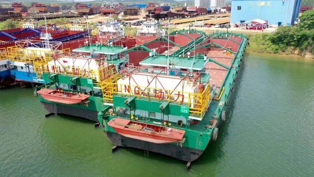 广西内河首批两艘5000吨级纯lng动力多用途船交付使用_船舶_西江_发展