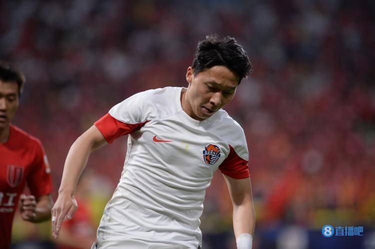 张卫社媒庆祝海牛险胜蓉城:有惊无险的比赛,关键3分到手_胜利_成都