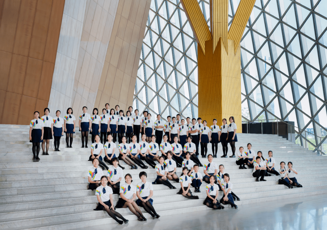 深圳音乐厅"小金树"多民族童声合唱团2021年,合唱团演出班进行品牌