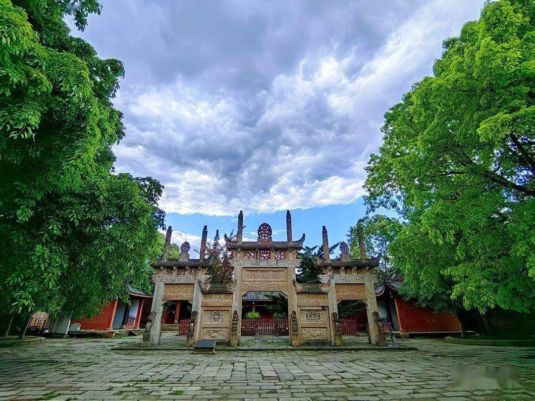 在中江,向云端……_城市_南塔_文庙