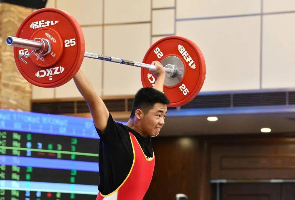 2023年“张孔杯”河北省青少年举重锦标赛在泊头举行_苑立伟_比赛_抓举