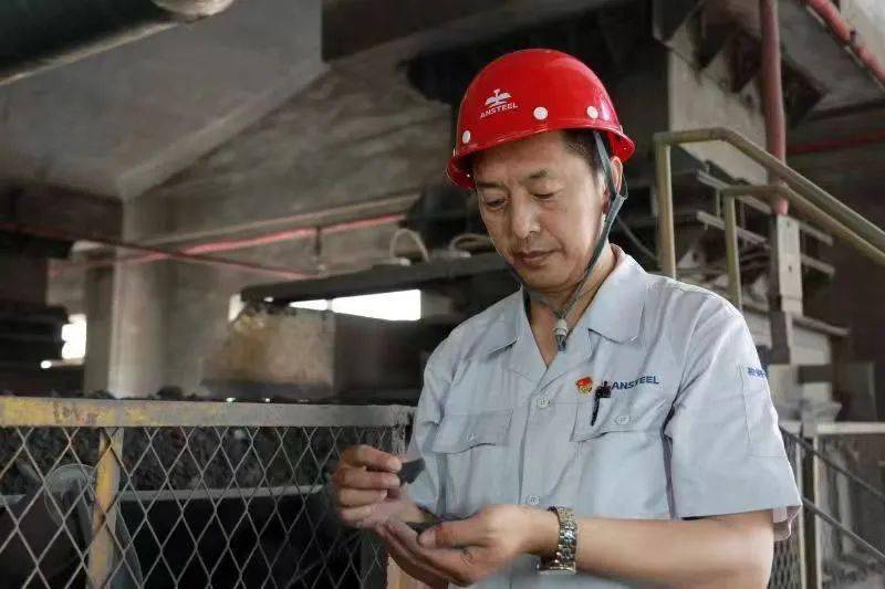 鞍钢职工创新成绩登上《工人日报》头版!_活动_工作_群众性