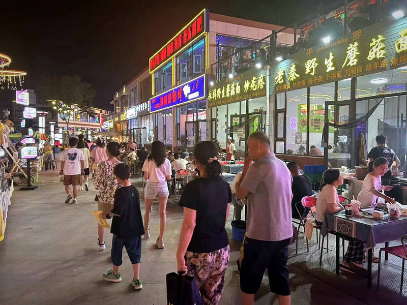 红柱子街贴上大武口区独具特色的夜经济"标签"_改造_消费_商业