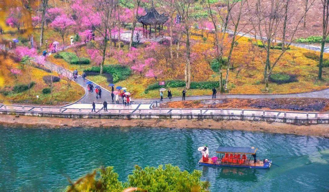 大峃镇历史悠久,自然资源,旅游资源丰富,人文底蕴深厚,是文成县典型的