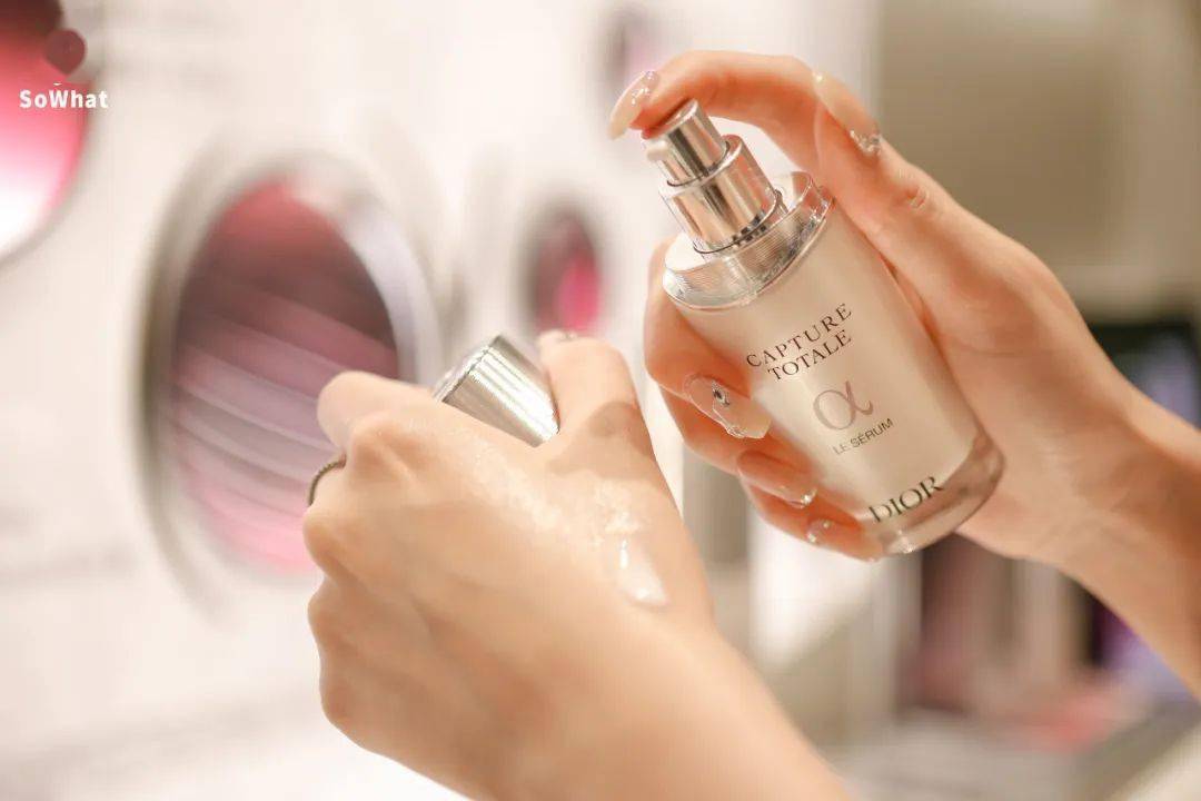 人气明星同款产品,迪奥肌活蕴能精华液臻享套装,纪梵希心无禁忌香水