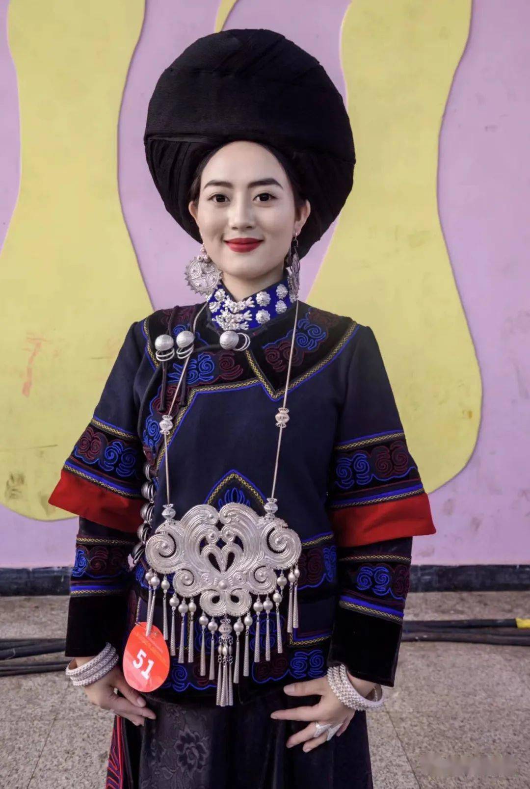 【多图】2023凉山彝族传统选美冠军出炉!_比赛_选手_阿苦依