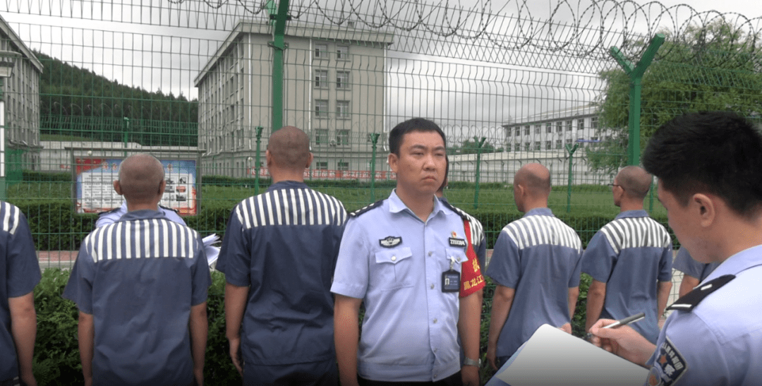 鸡西监狱组织开展监区民警基础业务技能比武暨罪犯队列会操比赛