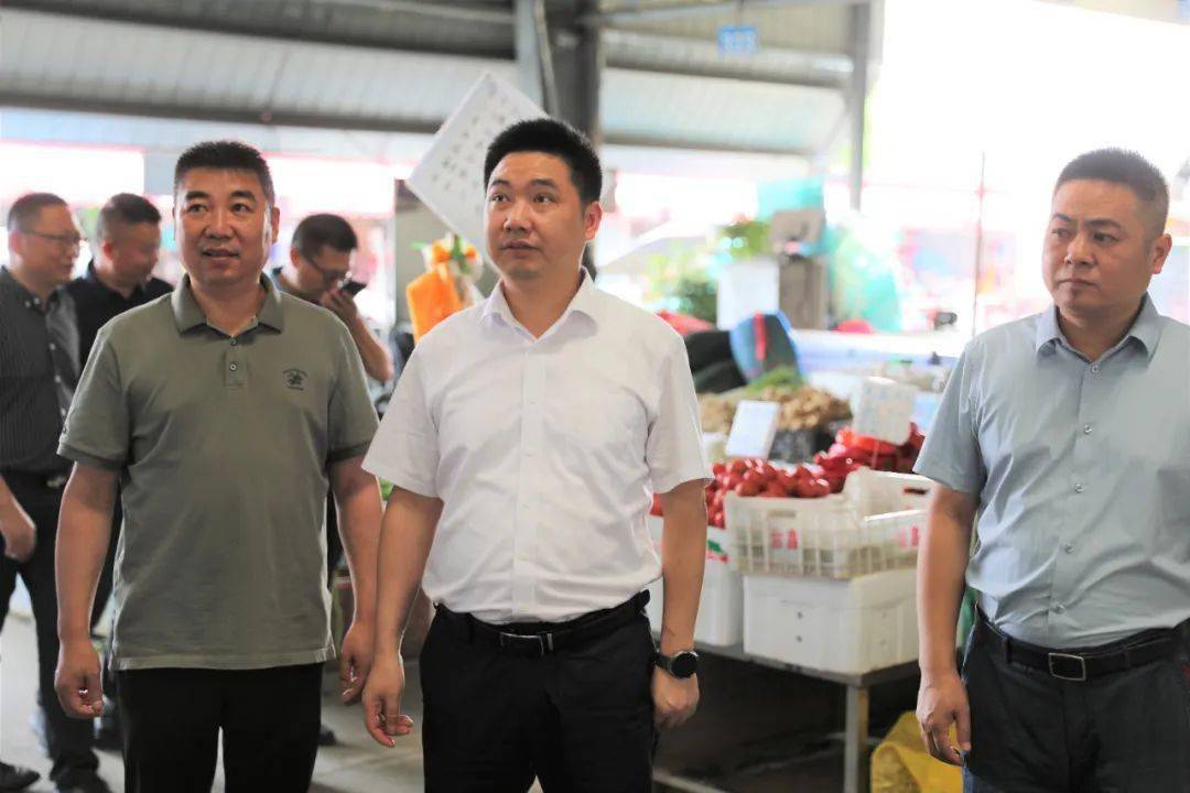 江陵街道扎实推进文明城市常态长效建设_工作_社区_余式汪