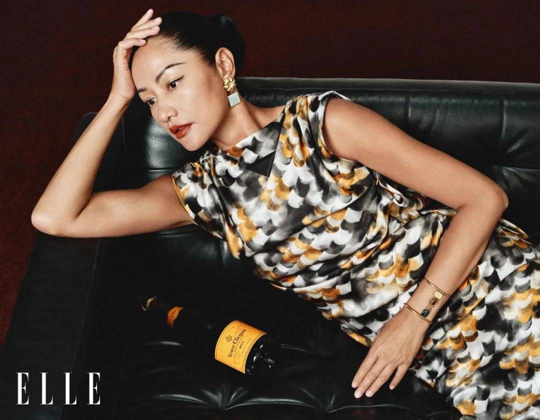 52岁的瞿颖提供了一种新的人生状态_生活_清迈_黑色