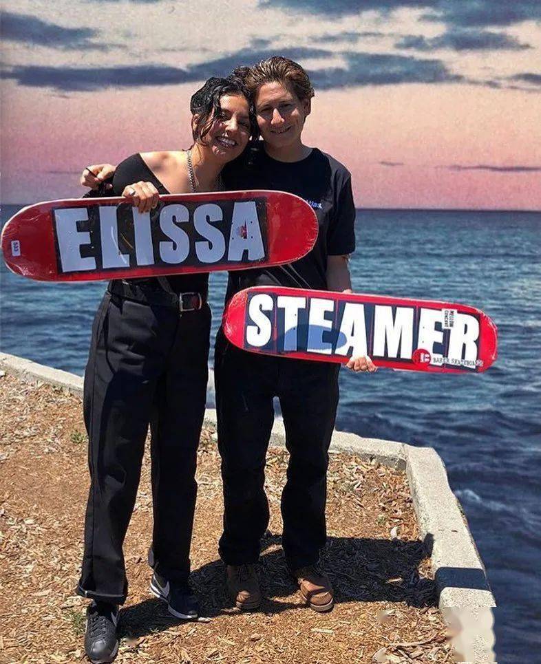 盘点滑板圈十对情侣,请接收七夕狗粮!