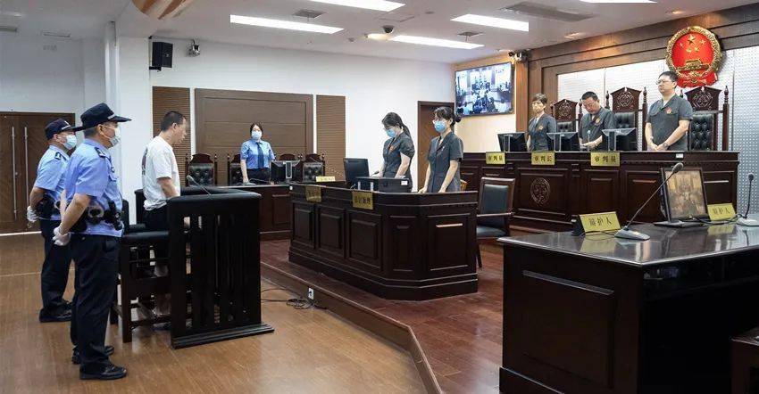 6月25日上午,该案在舟山市中级法院宣判.