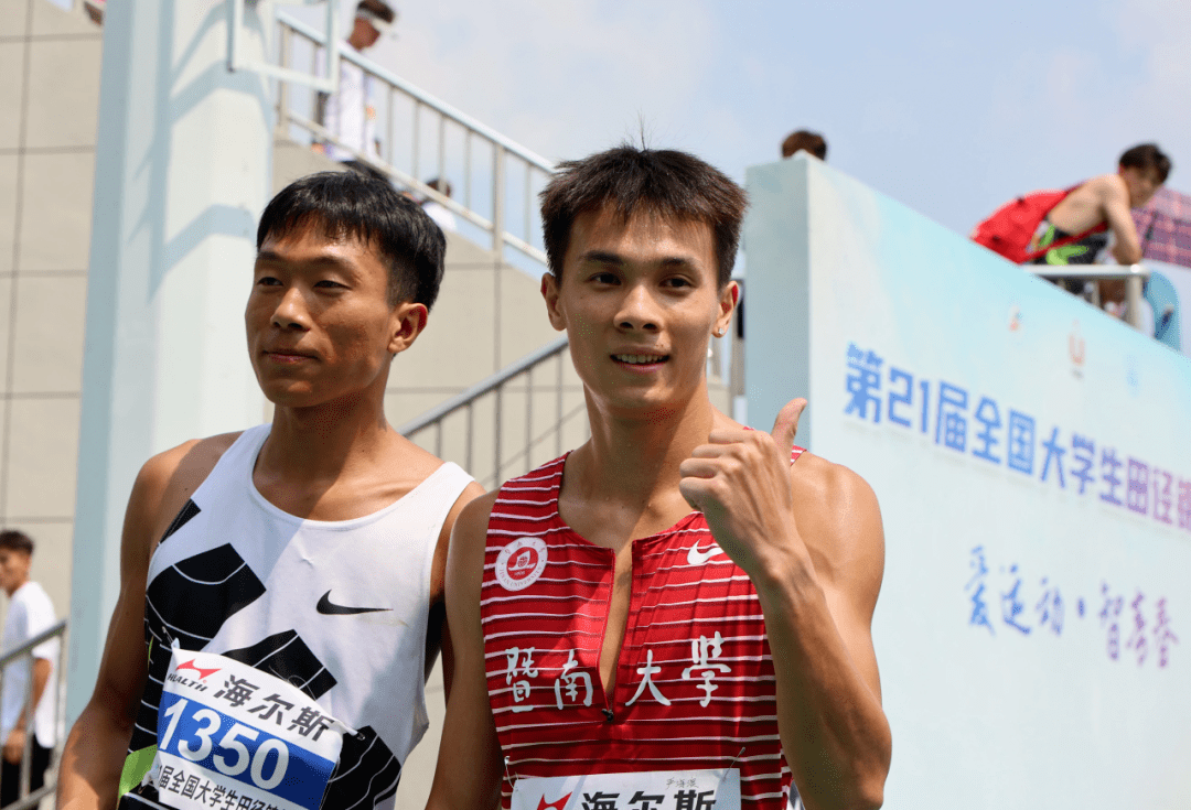 他们打破了苏炳添纪录,其中一人为梧州小伙_严海滨_比赛_田径