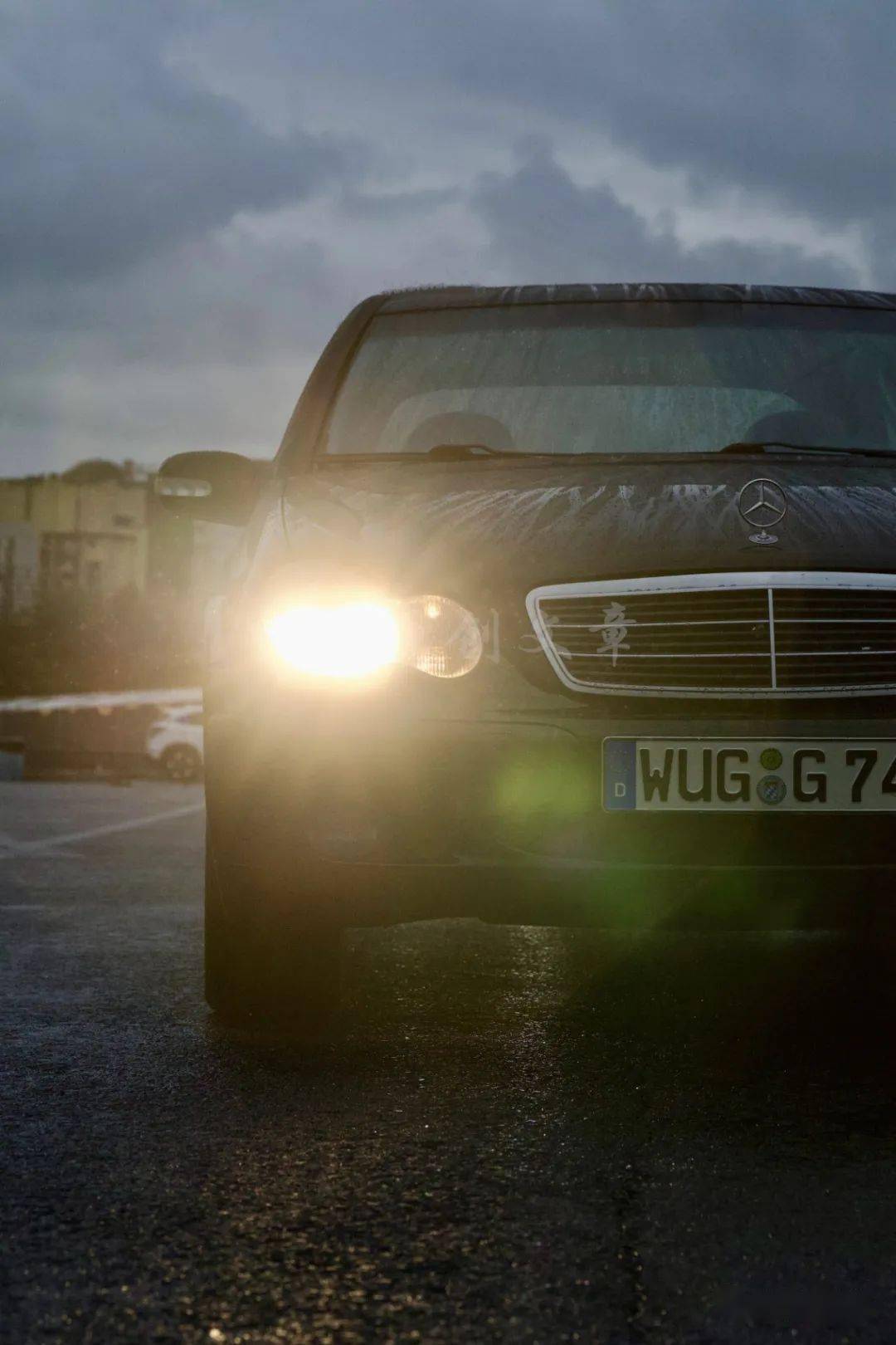 国内老车收藏者的投稿在哈尔滨的欧规2002款手挡奔驰c240_搜狐汽车