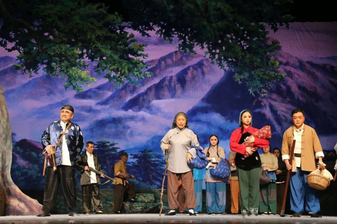 伟大红嫂,彰显崇高沂蒙精神_乳汁_彭林_伤员