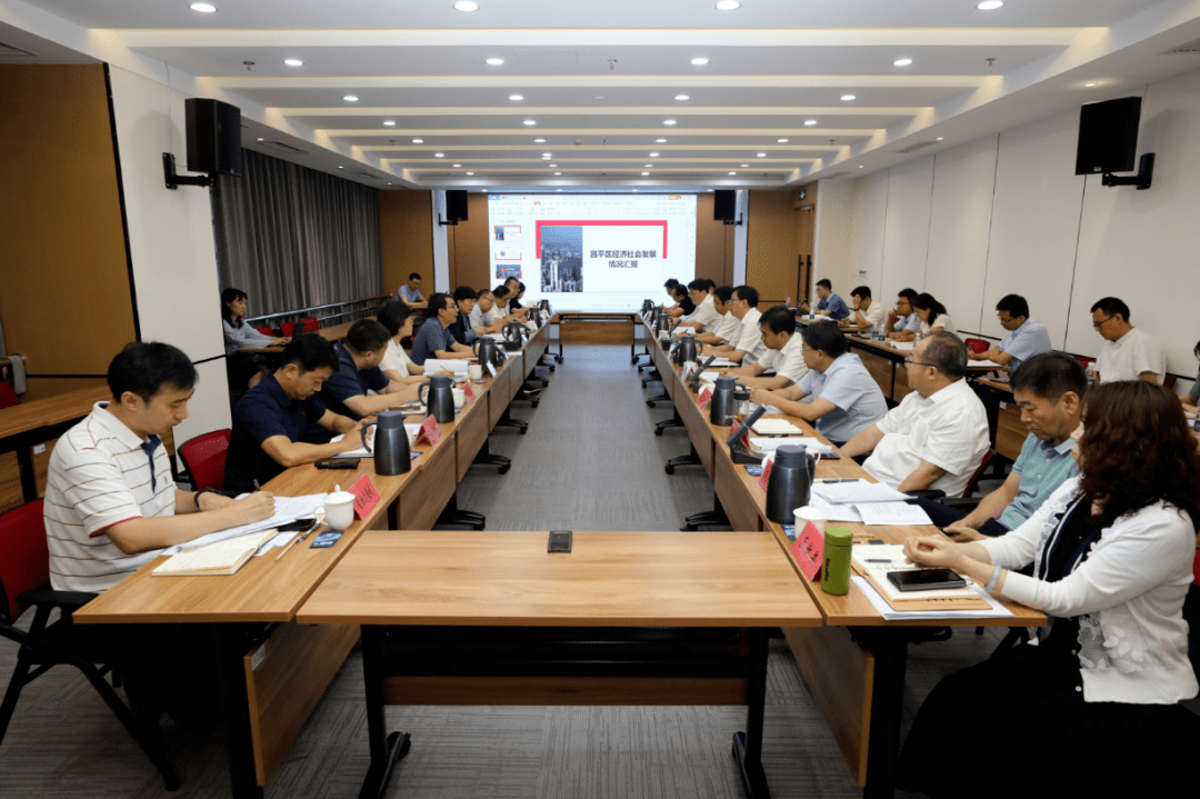 市发改委领导到回天地区调研并召开座谈会_昌平区_发展_建设