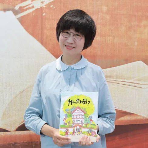 我们先来看一看一线教育家袁晓峰老师和画家李卓颖老师的创作历程