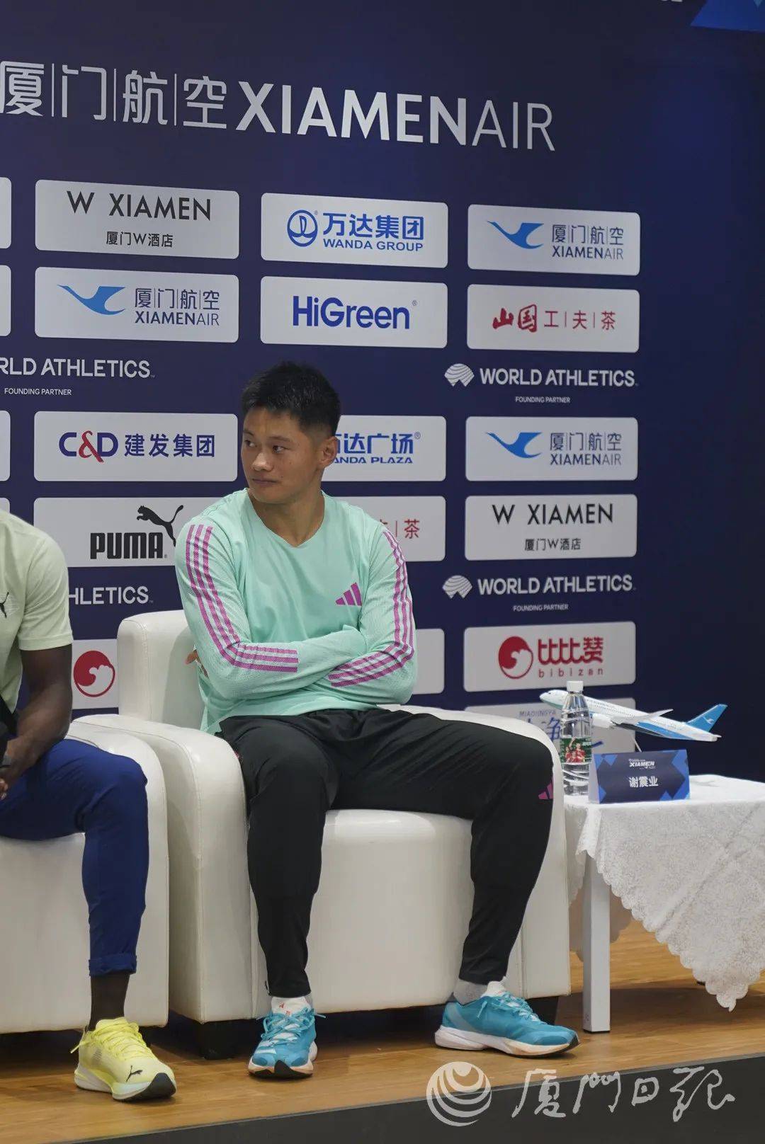 在布达佩斯世锦赛夺冠的6位选手格兰特·霍洛威(美国,男子110米栏)