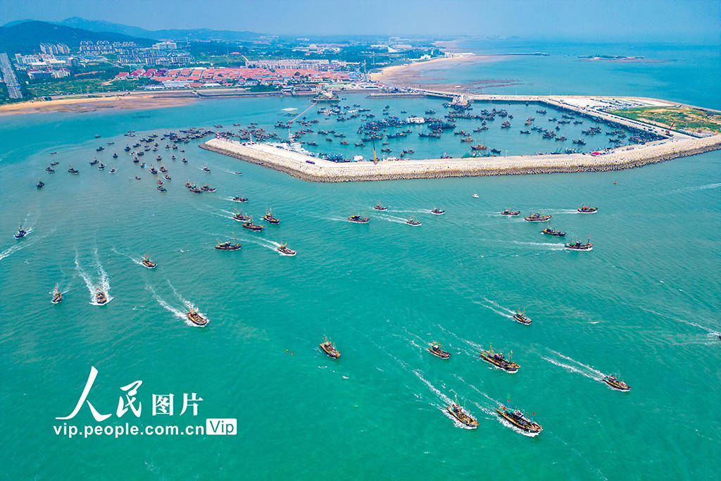 山东日照:黄渤海海域全面开渔_朱元理_征程_大海