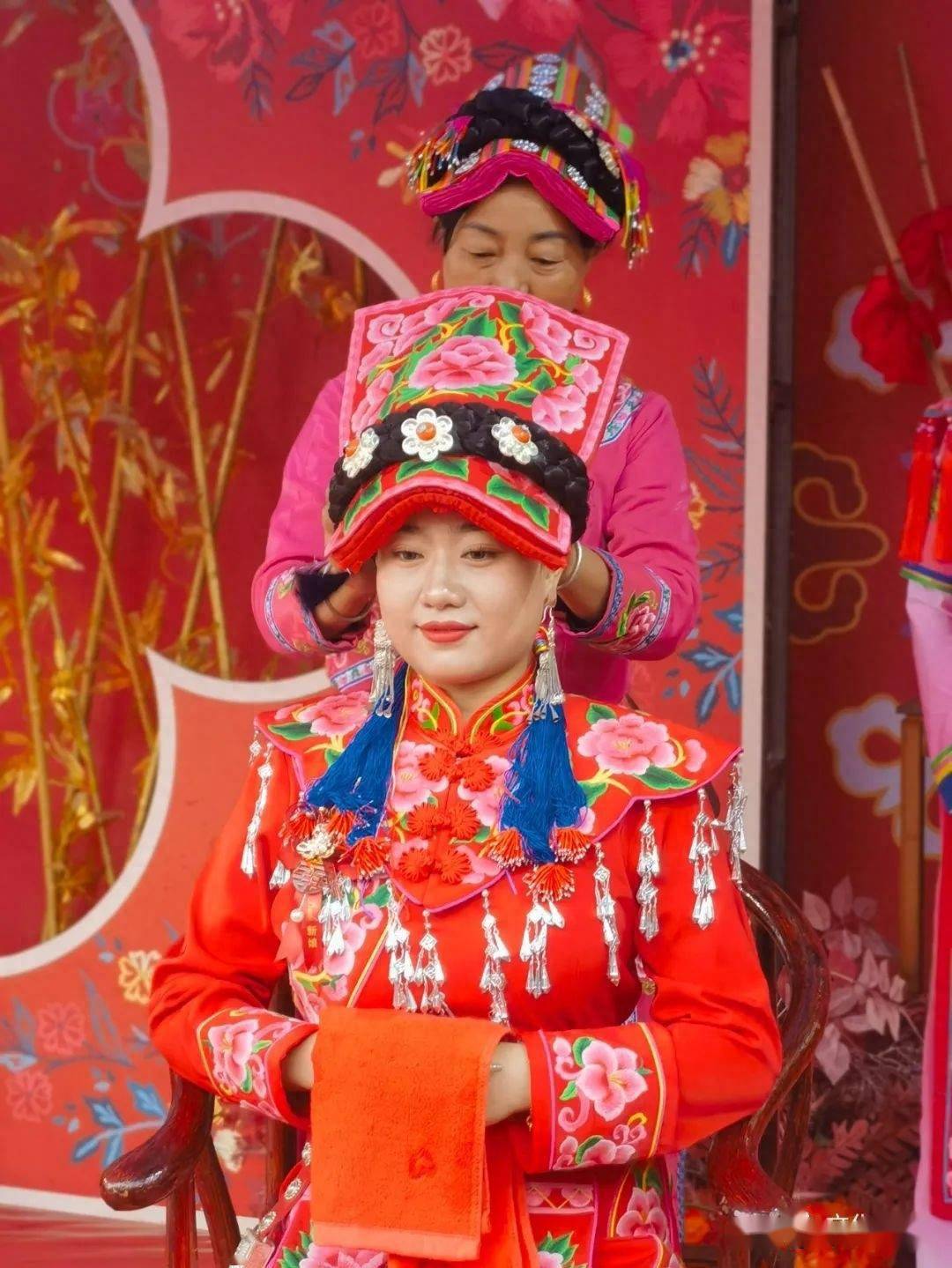 汉中这场羌俗婚礼太热闹了!_羌族_新人_文化