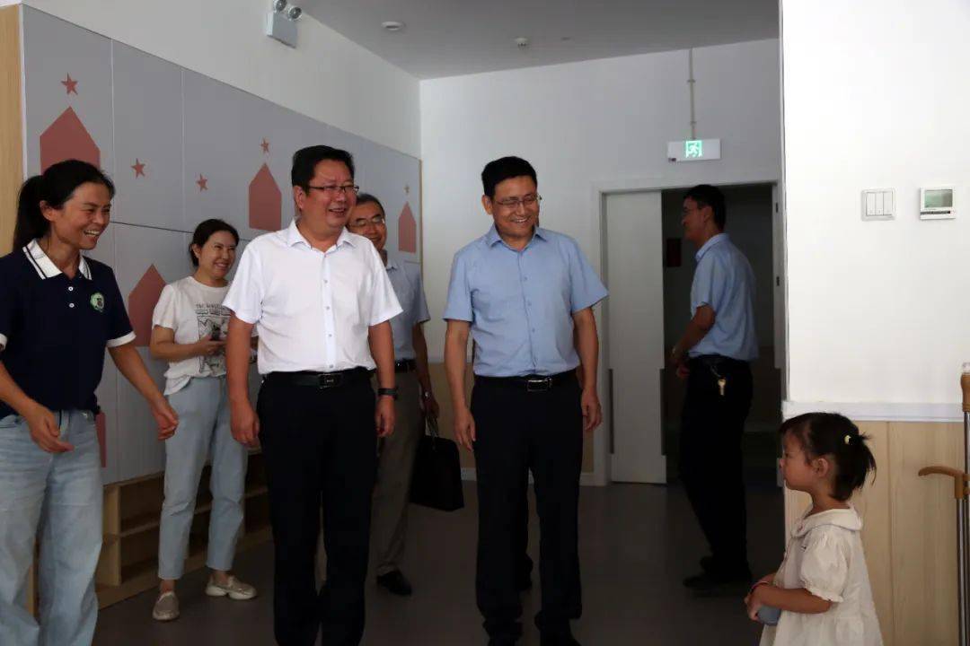 建设教育名区】宝鸡市教育局党组书记,局长惠强一行来渭滨区检查指导
