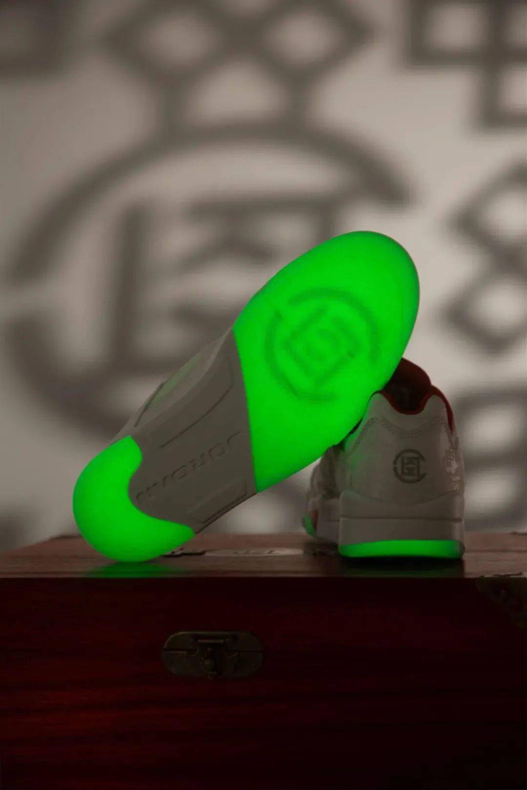 白丝绸aj5编号曝光!奖赏计划将继续进行?_官方_clot_air