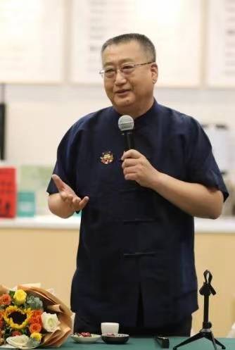 京城作家谈地坛书市情缘_侯磊_北京_文学