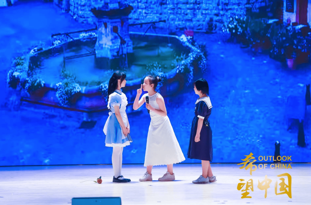 北京中学六年级英语教育戏剧荣获"希望中国"双语文化艺术节北京市赛区