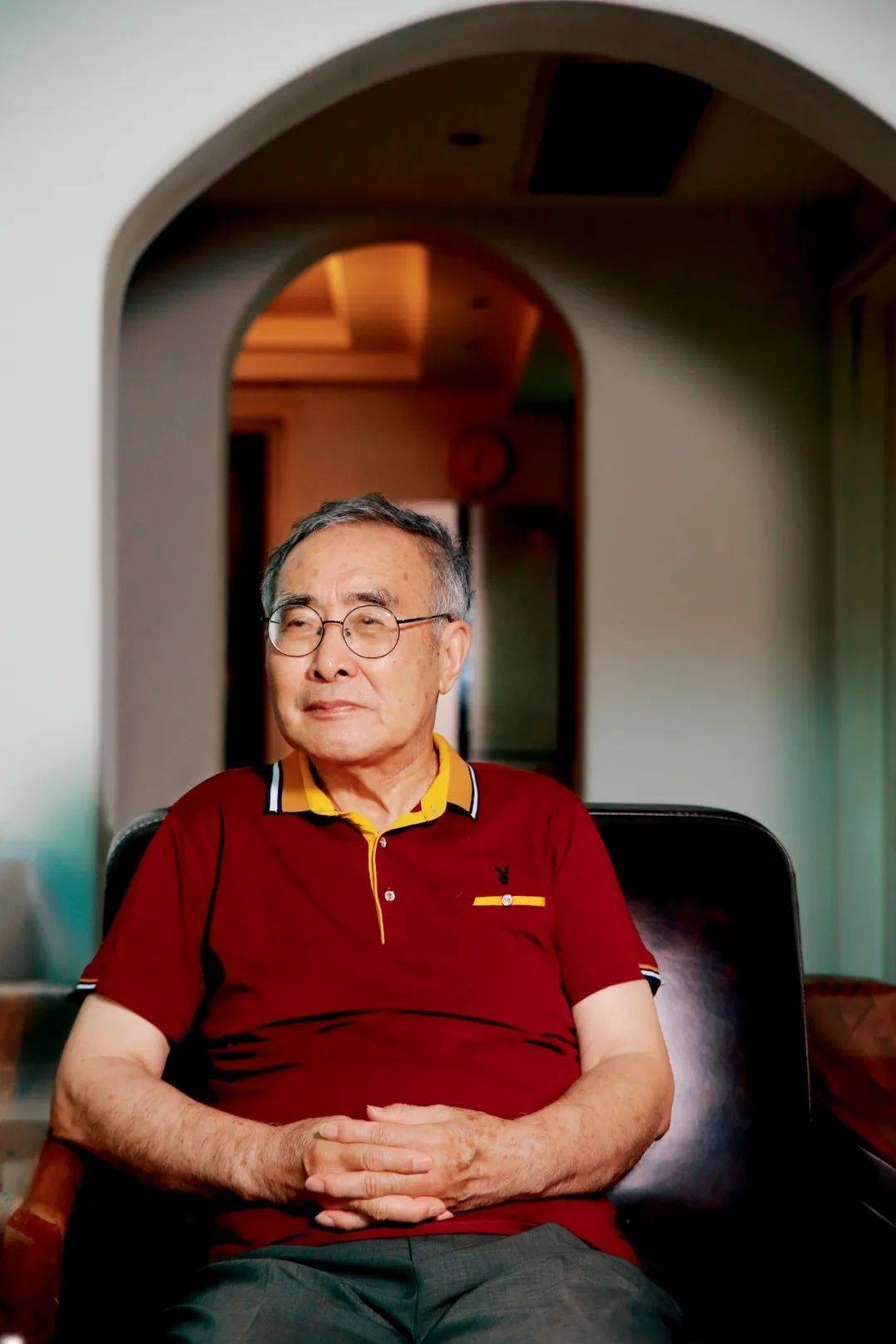 "理想主义者"陆天明