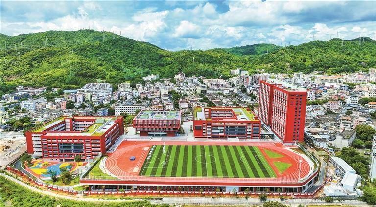 红岭教育集团大鹏华侨中学正式开办 跨区联动 合作共赢_办学_基础教育