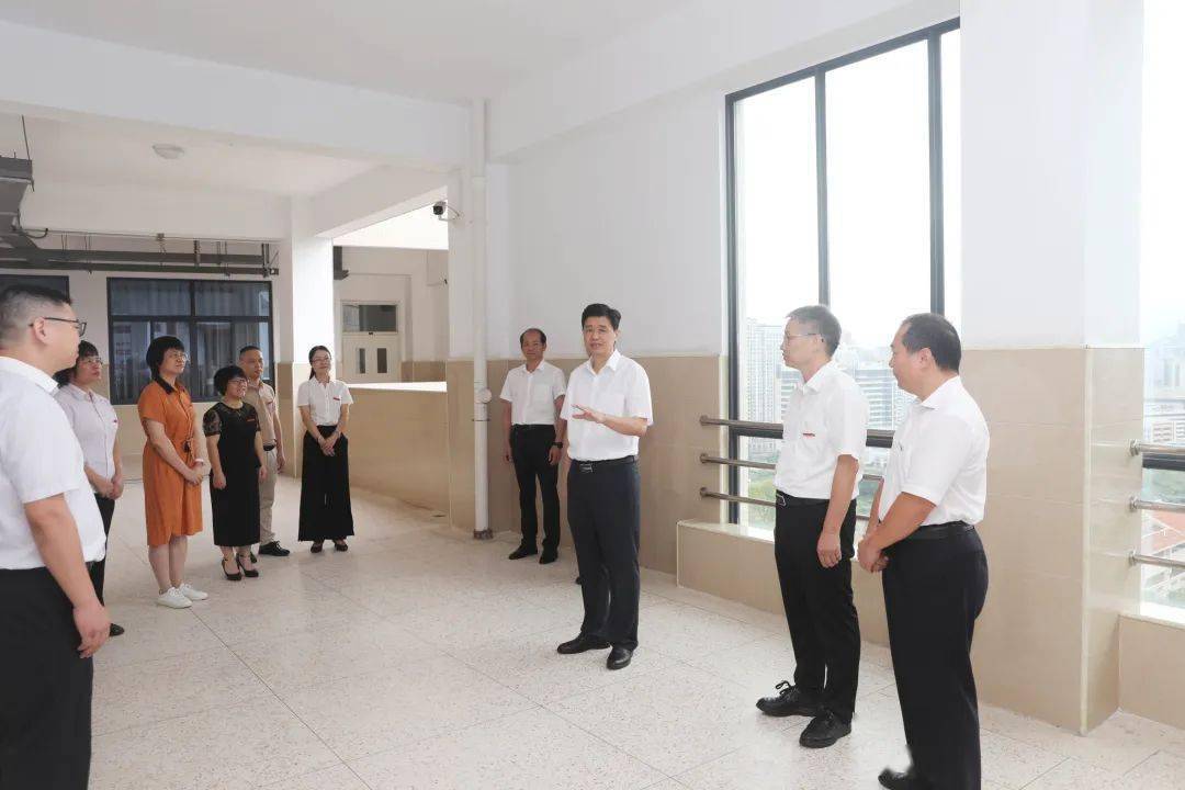 龙岩市领导开展教师节走访慰问活动_教育_龙岩农校_发展