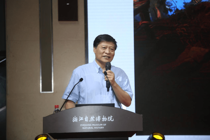 国家自然博物馆馆长,研究员孟庆金讲述最早的真兽类:中华侏罗兽.