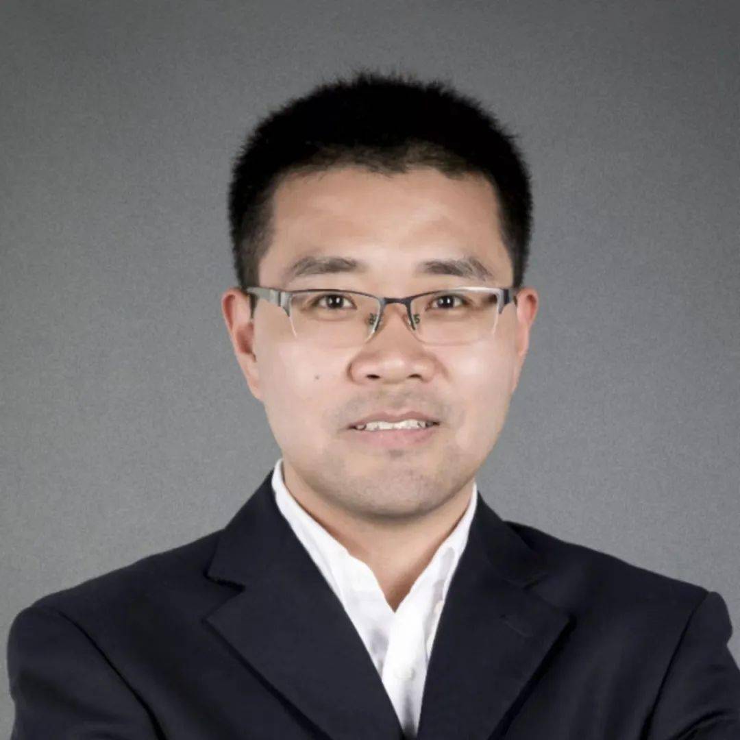 彭玮:啤酒包装美学设计 | 100 · 彭玮主题演讲预告_题目_发表报告